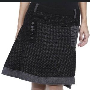 Desigual Herringbone black Wool Blend Skirt sz 36